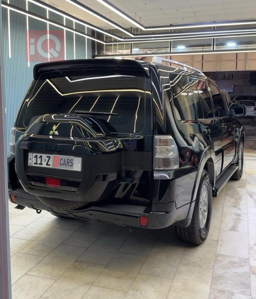 ميتسوبيشي باجيرو